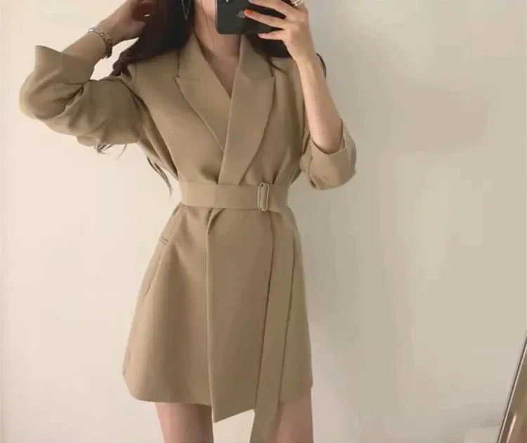 Elegant White Blazer – High-End Women's Jacket