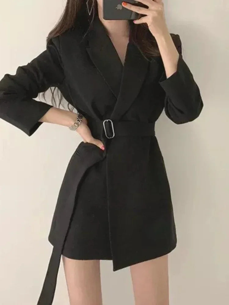 Elegant White Blazer – High-End Women's Jacket